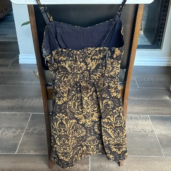 Urban Outfitters Black and Gold Dress - Picture 4 of 4